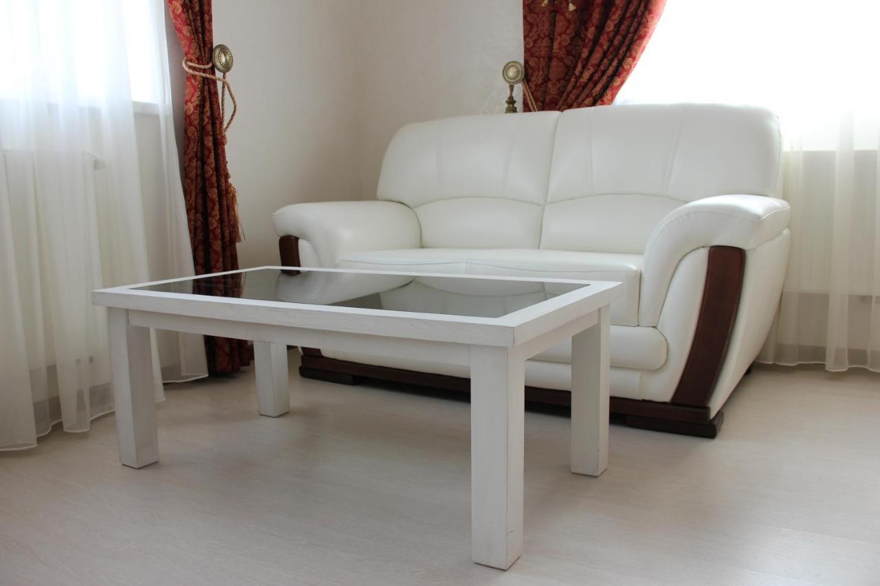 Mishyn-City Hotel Dobrovlyany Екстериор снимка