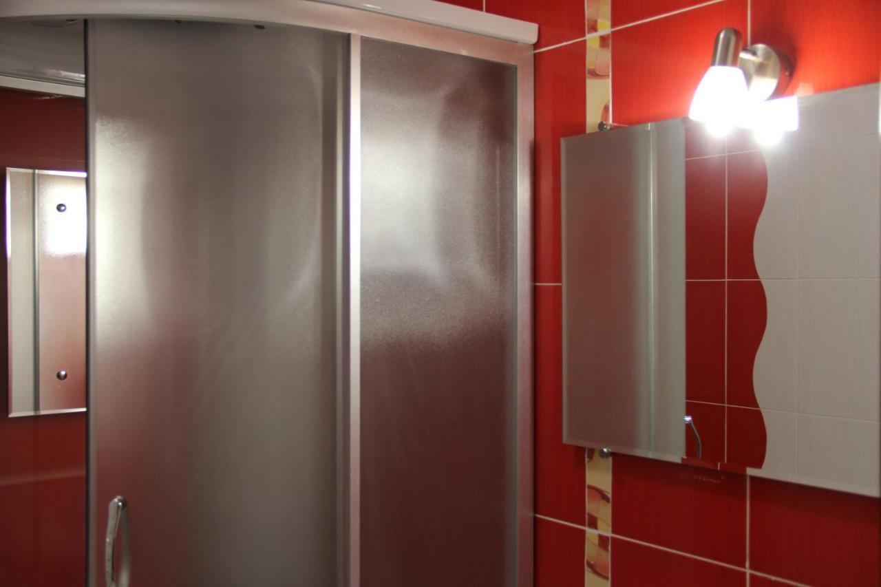 Mishyn-City Hotel Dobrovlyany Екстериор снимка