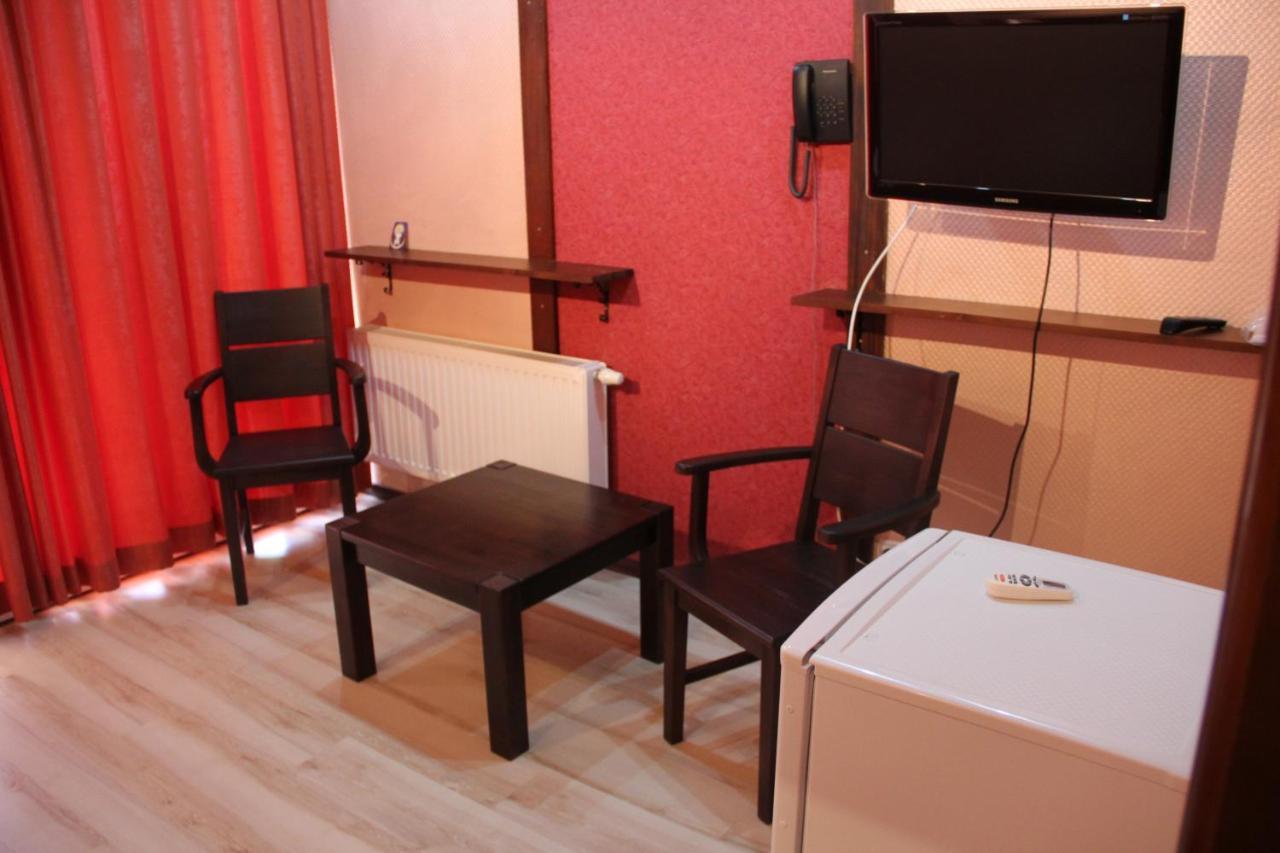 Mishyn-City Hotel Dobrovlyany Екстериор снимка
