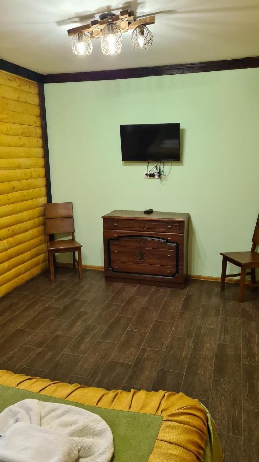 Mishyn-City Hotel Dobrovlyany Екстериор снимка