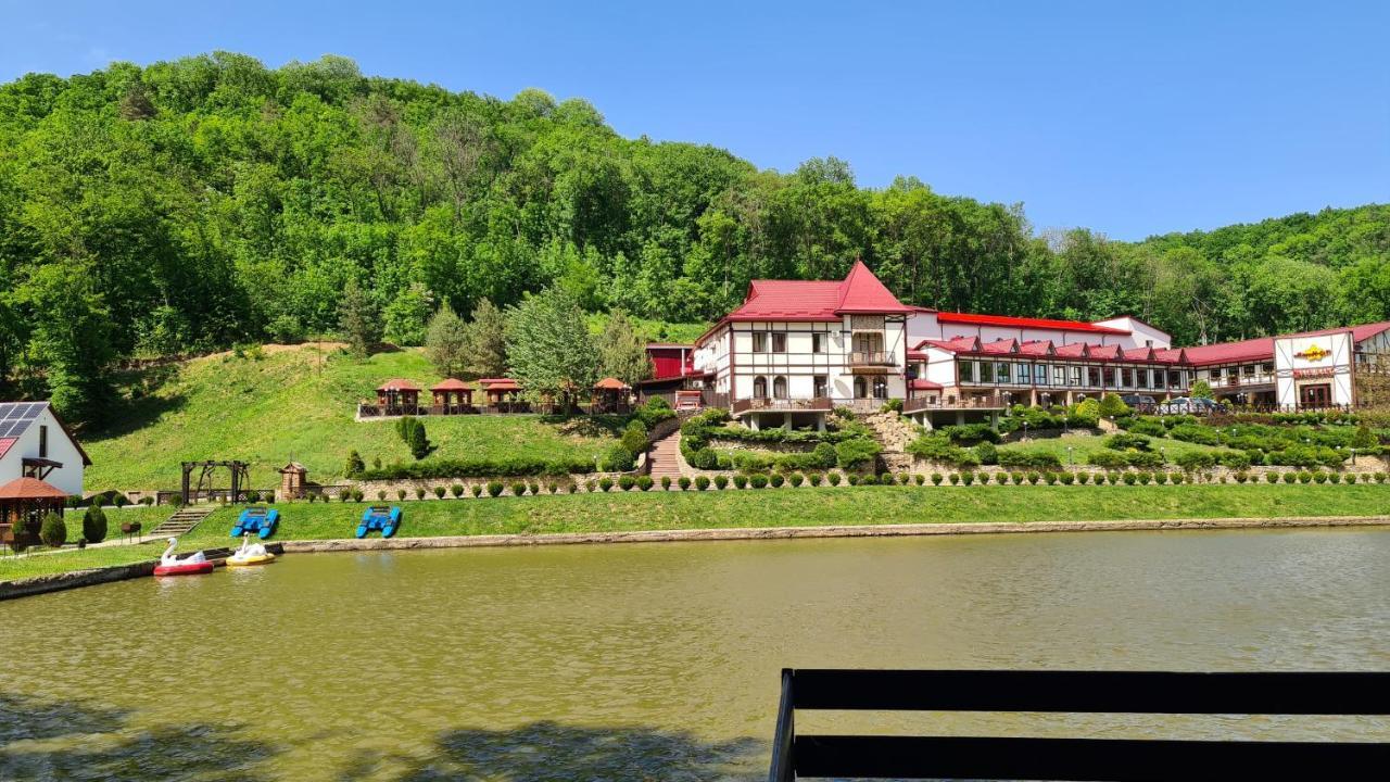 Mishyn-City Hotel Dobrovlyany Екстериор снимка
