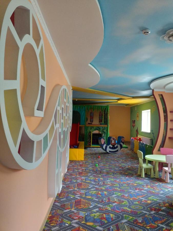 Mishyn-City Hotel Dobrovlyany Екстериор снимка
