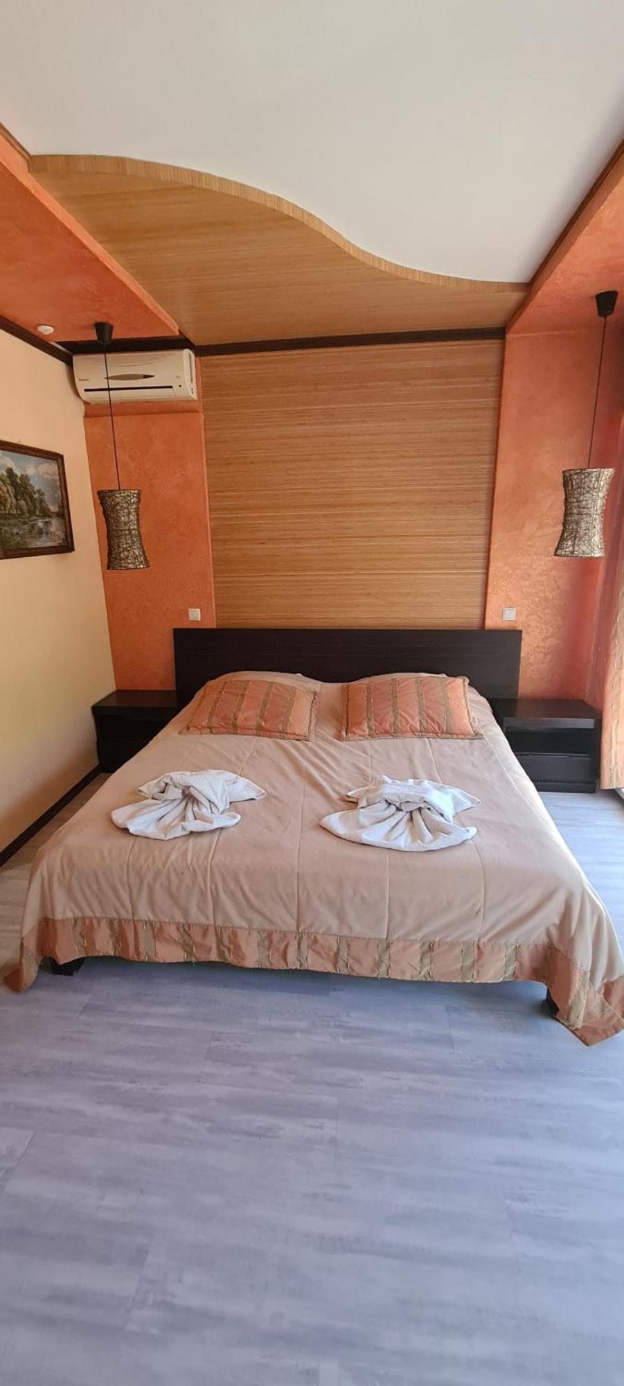 Mishyn-City Hotel Dobrovlyany Екстериор снимка