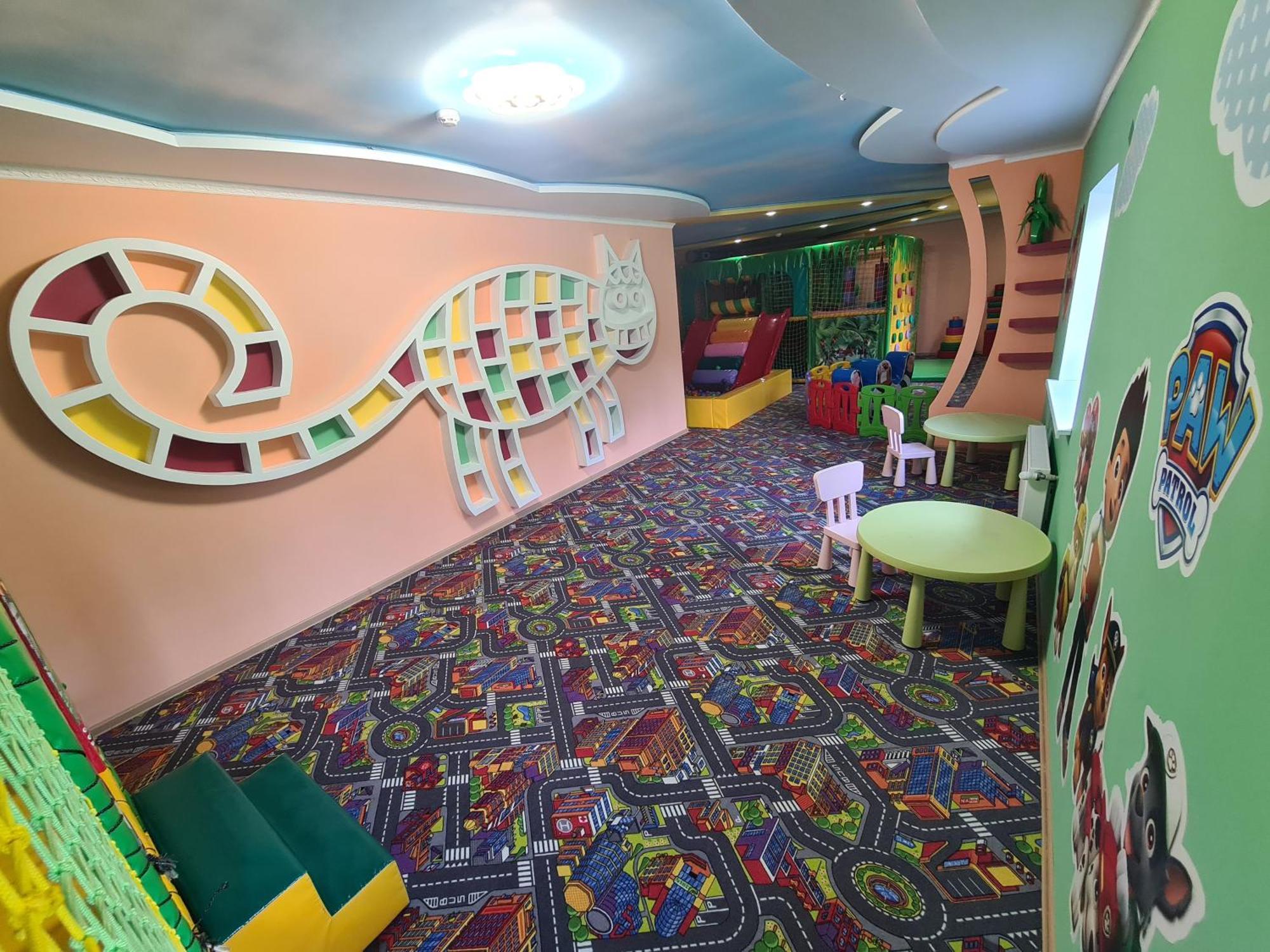 Mishyn-City Hotel Dobrovlyany Екстериор снимка
