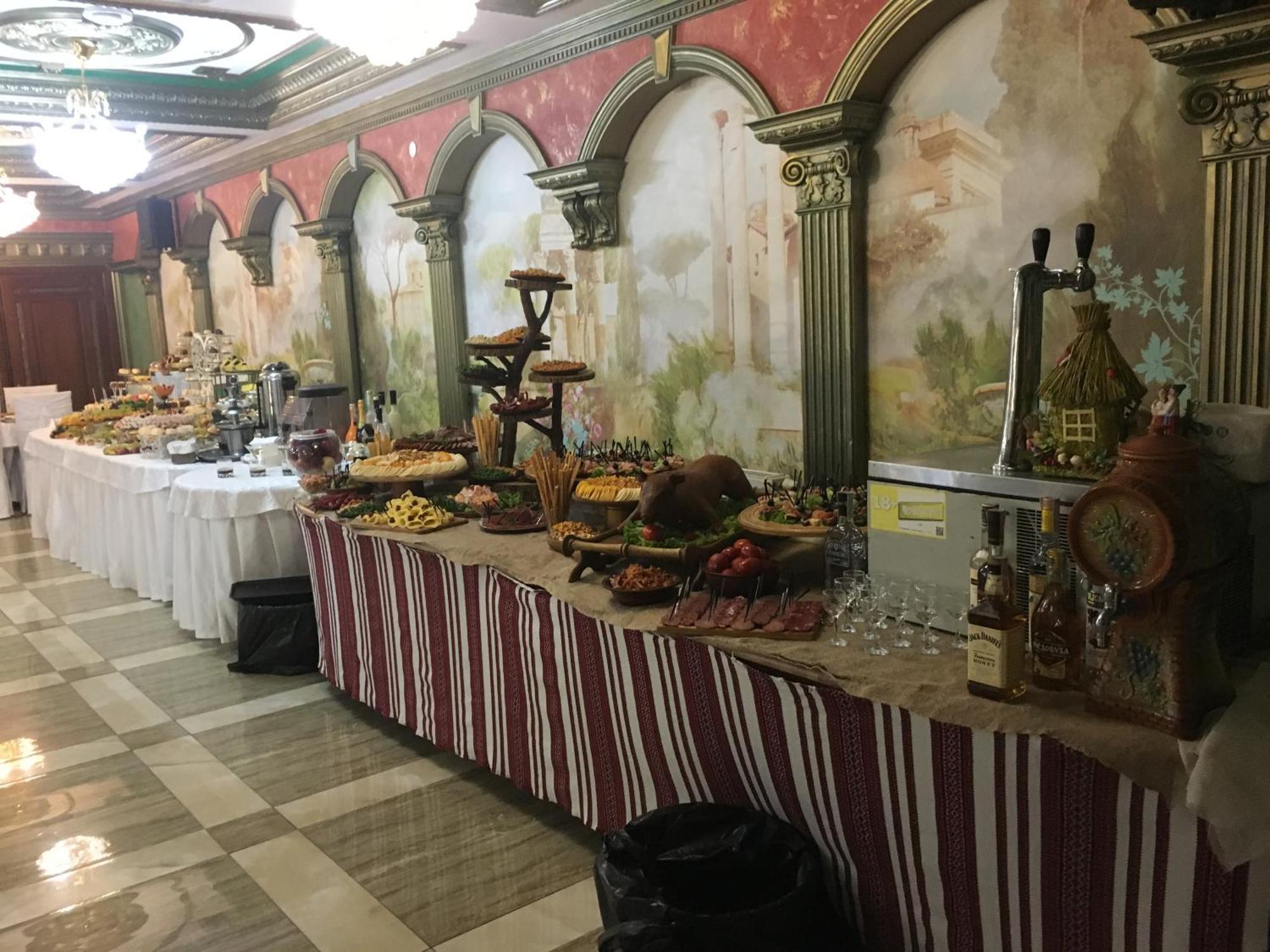 Mishyn-City Hotel Dobrovlyany Екстериор снимка